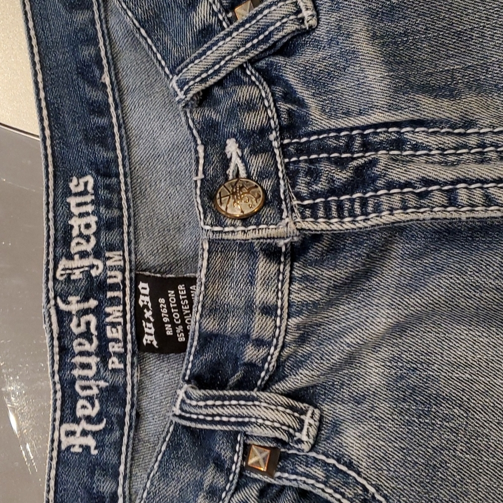 Request Jeans - image 1